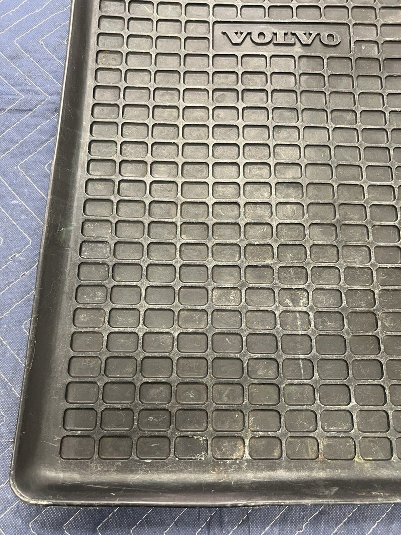 Volvo 240 242 244 245 Left & Right Rear Waffle Floor Mat Pair Black OEM #3911E