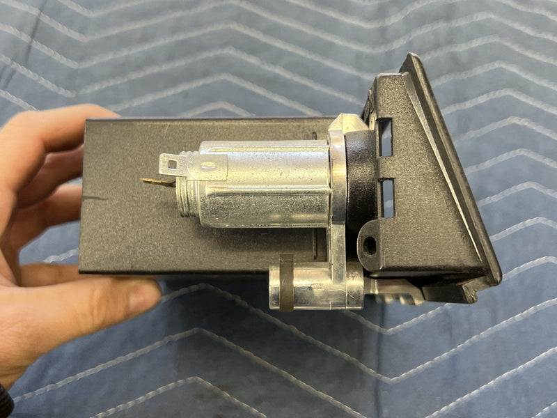 92-95 Volvo 940 740 Dash Storage Cubby & Cigarette Lighter OEM 9150066 #13LB