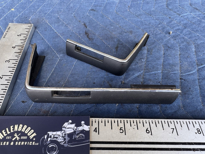 1986-1993 Volvo 240 244 245 Dash Vent End Corner Trim Pair OEM #4947E