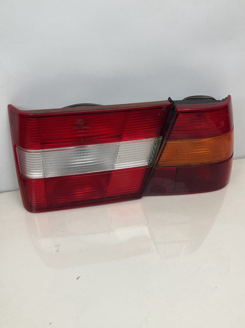 1992 Volvo 940 944 - Tail Light Pair PN: 3538332 3538333 3534260 3534259