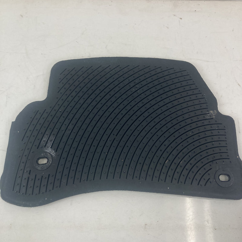 2001-2005 Volkswagen Passat Floor Mat Set Factory OEM #5564M