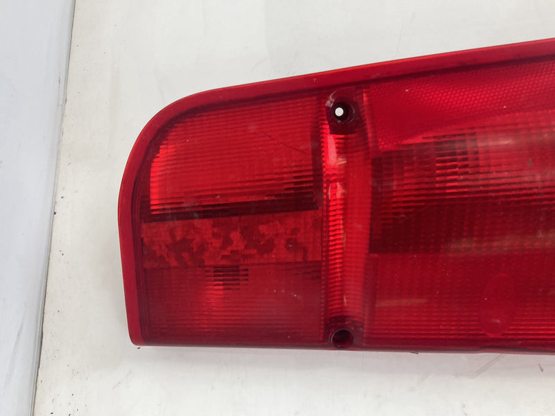 1999-2004 Land Rover Discovery II L550 Tail Light Right Assembly OEM #5073M