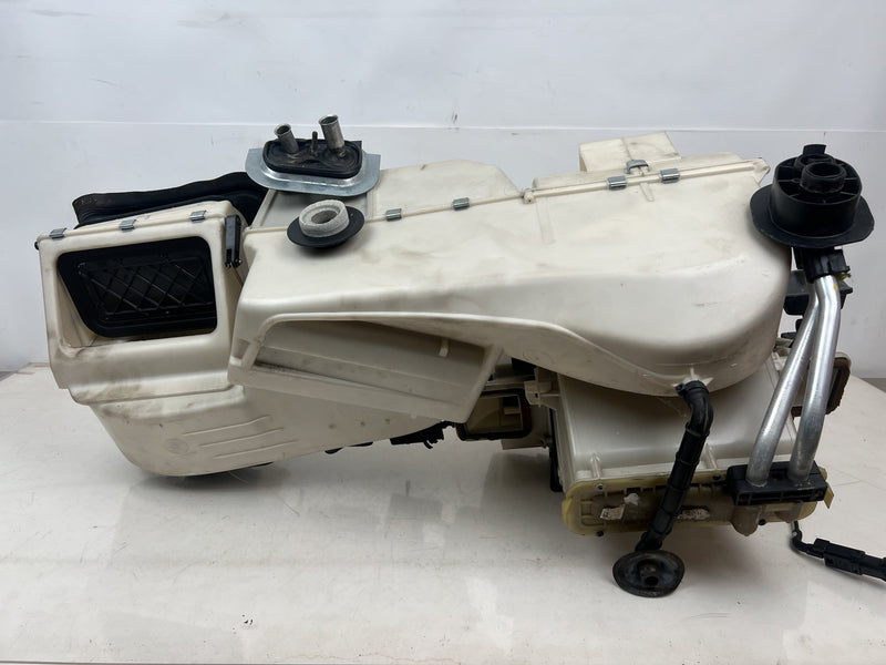 1998-2000 Volvo S70 V70 XC Climate HVAC Box Heater Core Assembly OEM #6888EM