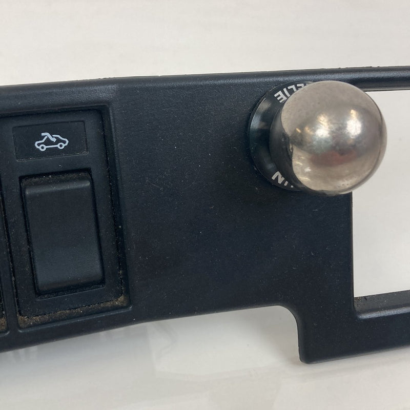1992 Volvo 940 944 - Defrost Switch PN: 3548792