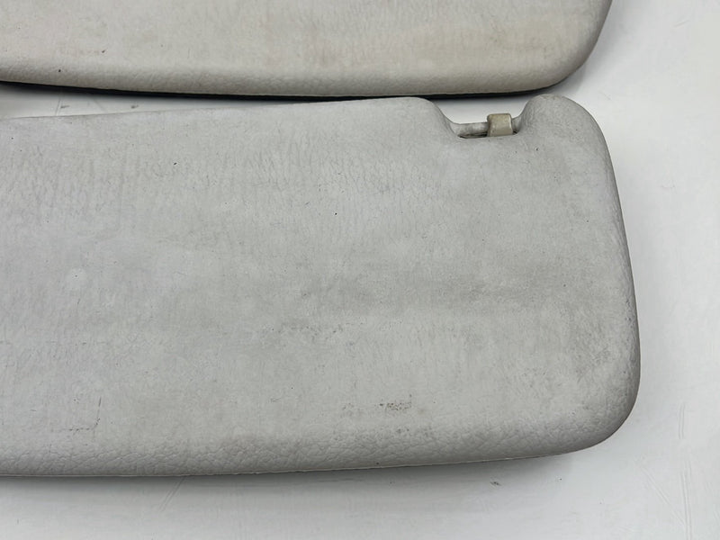 #5319EM1975-1980 Volvo 244 240 White Sun Visor Pair w/ Clips 10258016 OE #5319EM
