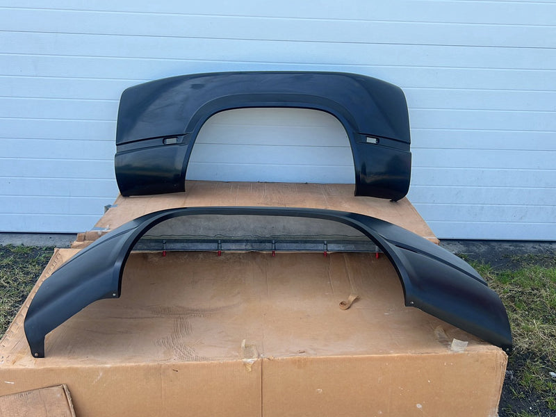 1988-1998 Chevy Silverado 2500 3500 Dually Rear Left Right Fender NOS #5533EM
