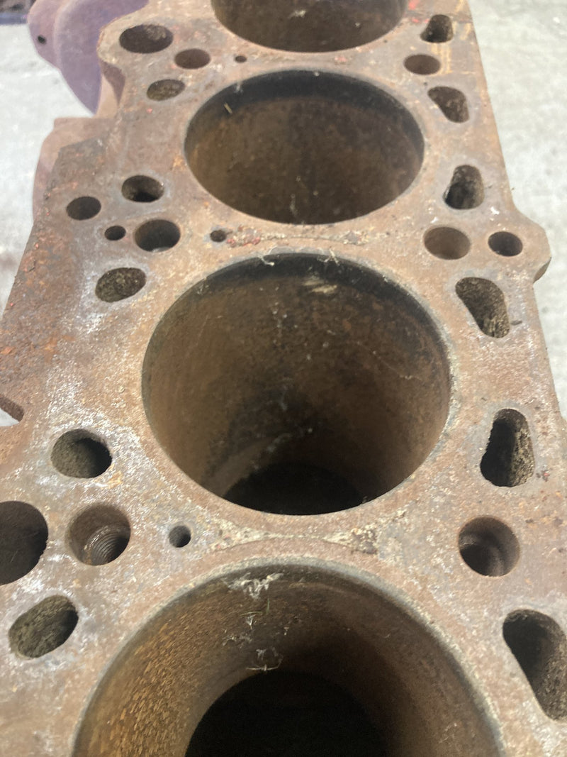 1980 Volvo 244 - Short Block