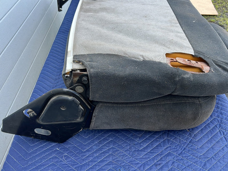 1999-2006 Chevrolet Silverado GMC Ext Cab Rear Bench Seat Gray Cloth OEM #5495EM