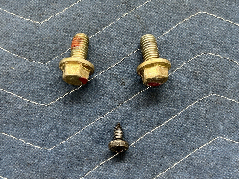 1993-1997 Volvo 850 850R Passenger Side Front Seat Belt Bolts Hardware OE #4561E