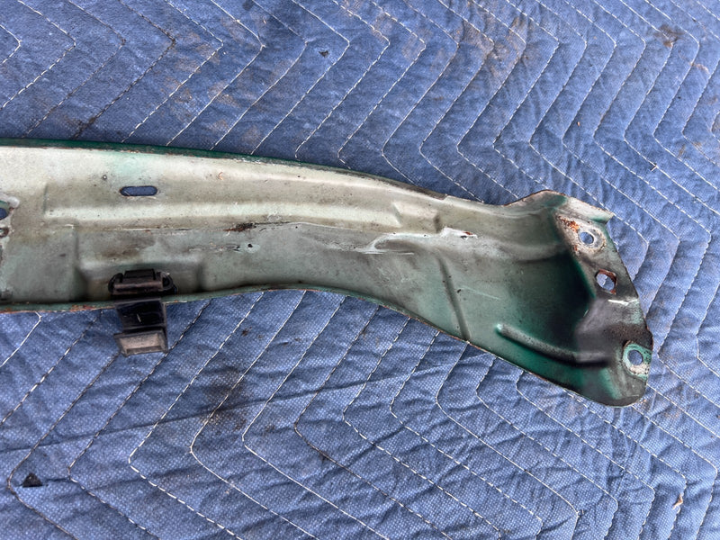 1998-2003 Mercedes W210 E320 Upper Radiator Support Bracket Green OEM #4718EM