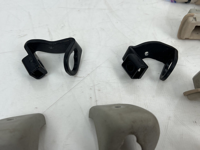 1998-2000 Volvo S70 V70 XC Overhead Grab Handle Set w/ Lights Tan OEM #6855EM