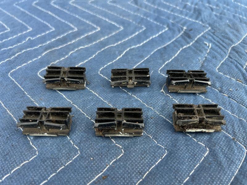 2010-2013 Suzuki SX4 Hatchback OEM Roof Gutter Trim Clips #1317CN