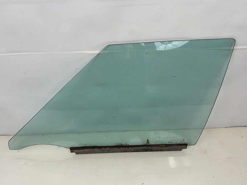 1976-1979 Cadillac Seville Front Driver Left Window Glass OEM #5594EM