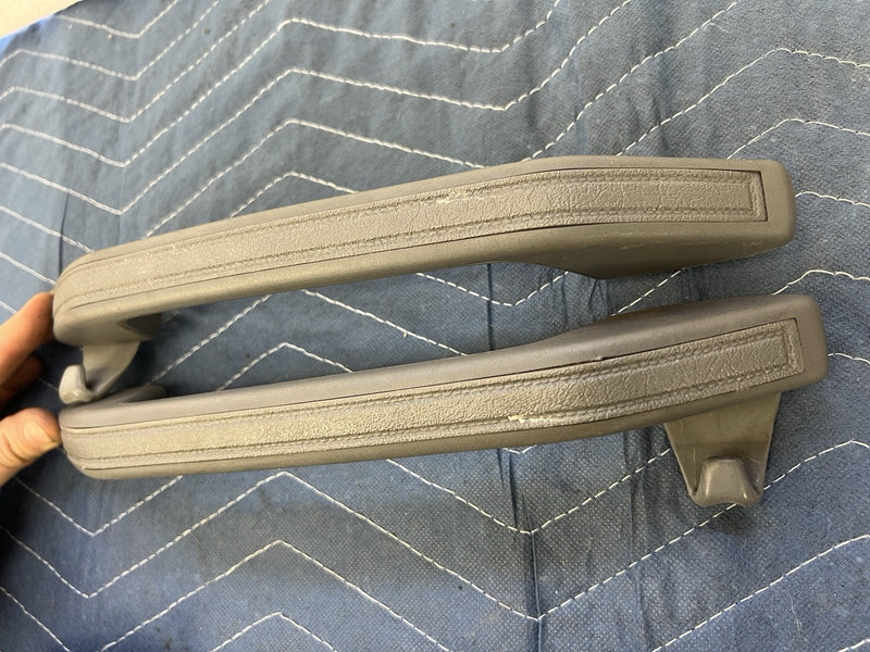 92-97 Volvo 940 740 Overhead Grab Handles Set Of 4 Gray OEM #10LB