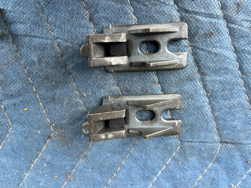 1996-2003 Mercedes W210 E320 Under Window Panel Adjustment Bracket OEM #4672EM