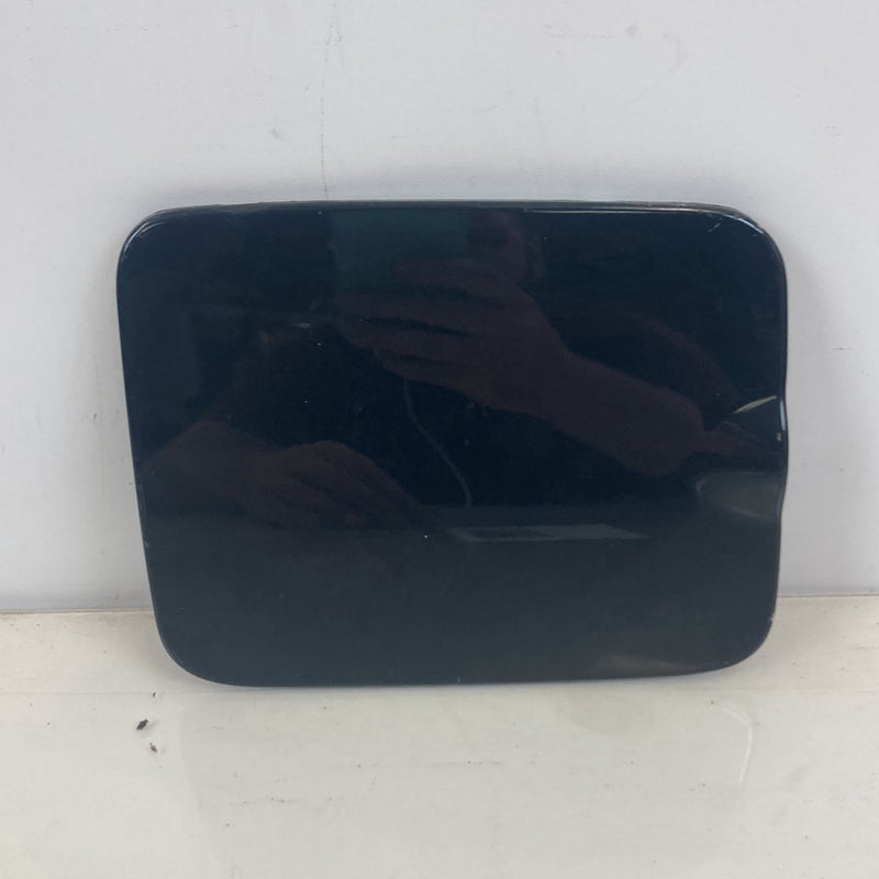 2005 Volvo XC90 I 275 Fuel Door Gas Black 30640301 OEM #4833M