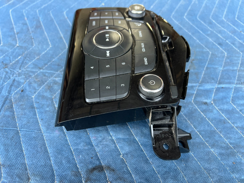 2012-2015 Chevy Cruze Radio Head Unit Control Entertainment 95914367 OEM #2190CN