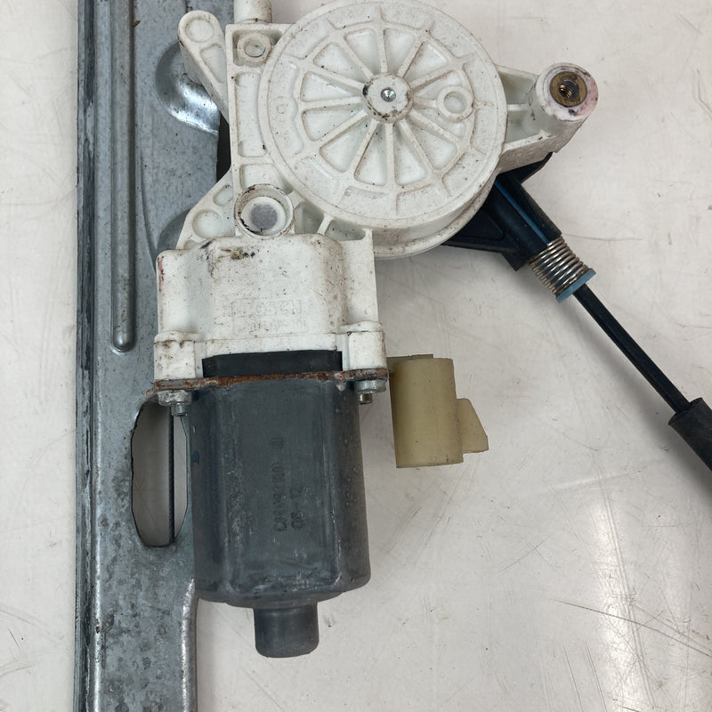 2014-2020 Chevrolet Silverado 1500 Front Right Window Regulator OEM #5575M