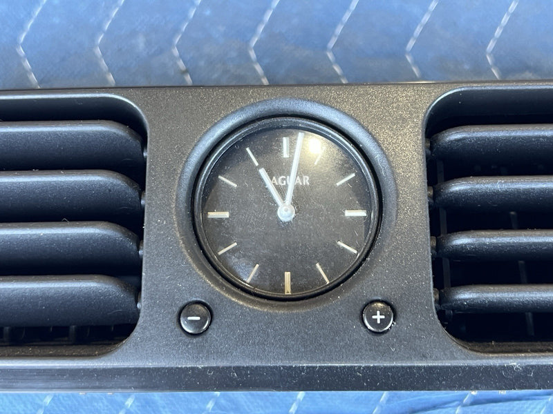 1998-2003 Jaguar XJR XJ8 X308 Center Left & Right Dash HVAC Vent Set Heat #4632E