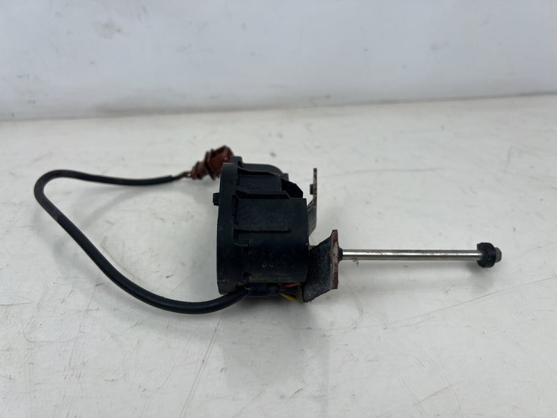 1998-2000 Volvo S70 V70 XC Front Headlight Lamp Wiper Motor Pair OEM #6856EM