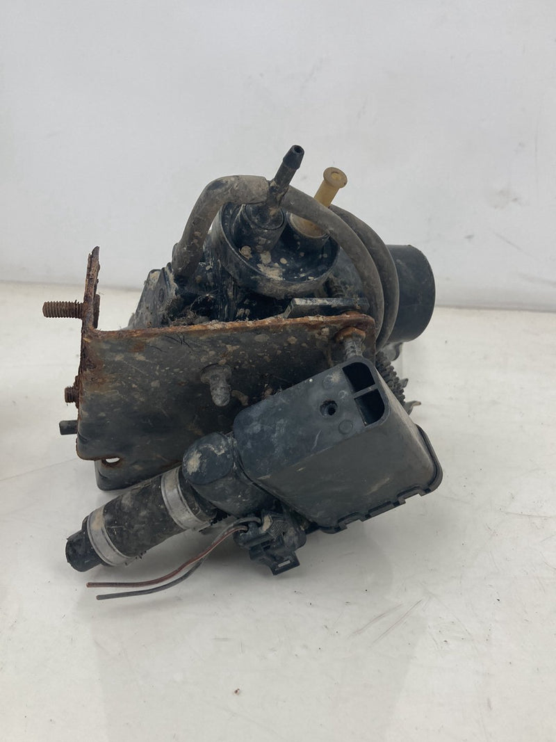1999-2004 Land Rover Discovery II L550 Cruise Control Vacuum Actuator 003572 OEM #5060M