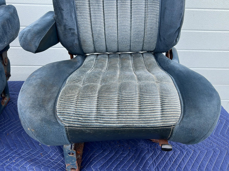 1988-1994 Chevrolet Silverado GMC Front Seat Two-Tone Blue Cloth Pair OE #5508EM