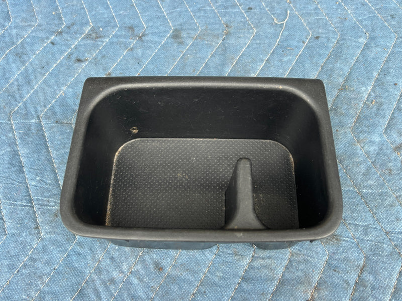 2002-2006 Toyota Camry  Center Console Cupholder Coin Storage OEM  #76DU