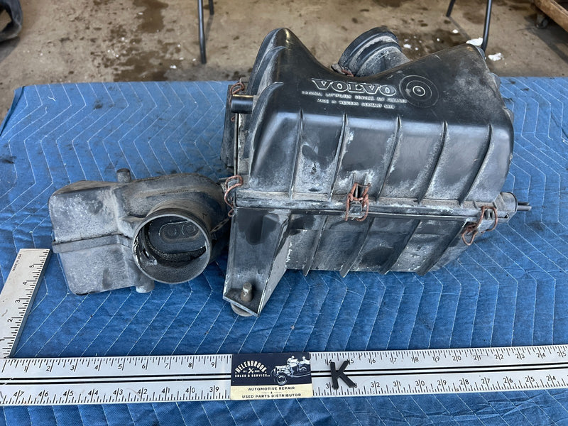 1989-1995 Volvo 740 940 Sedan Air Box Filter Cleaner Housing Assembly OE #3740EM