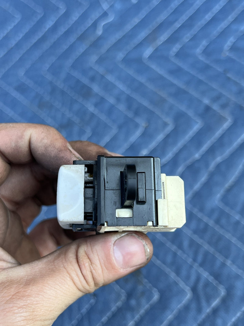2006-2012 Mitsubishi Eclipse III Sunroof Switch Control OEM #5004M