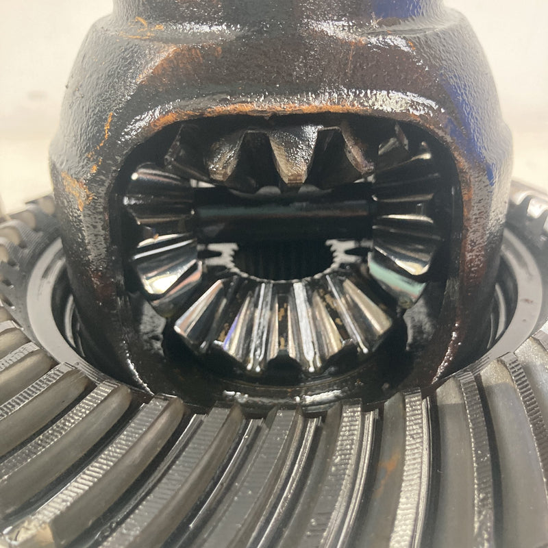1981-1985 Volvo 240 245 Rear Axle Differential Gear Set 3.31:1 Gear Ratio OEM
