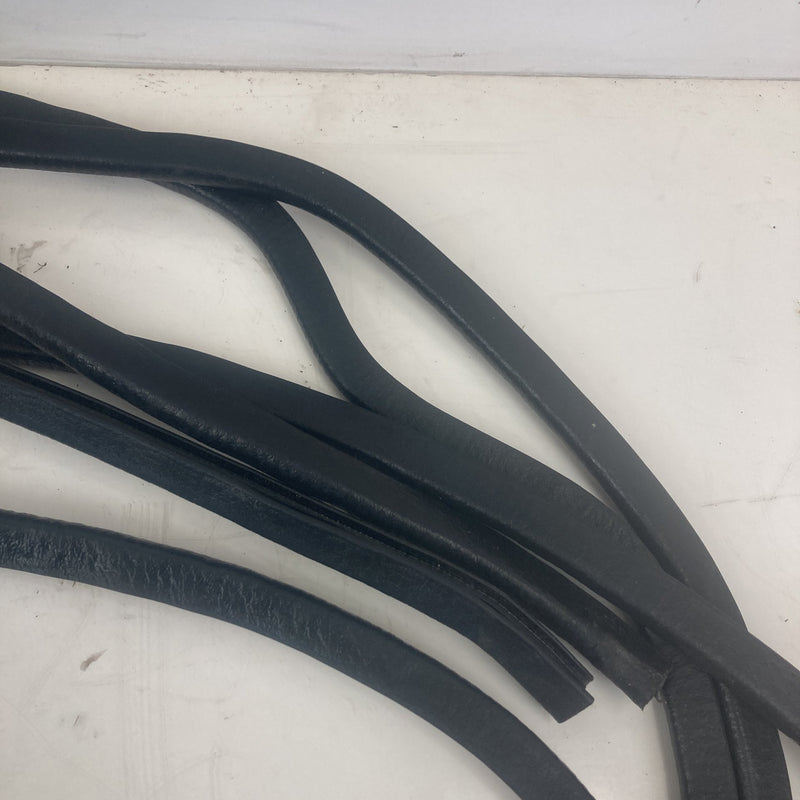 1981-1985 Volvo 240 245 Door Seal Set of 4 Pinch Weld Trim OEM