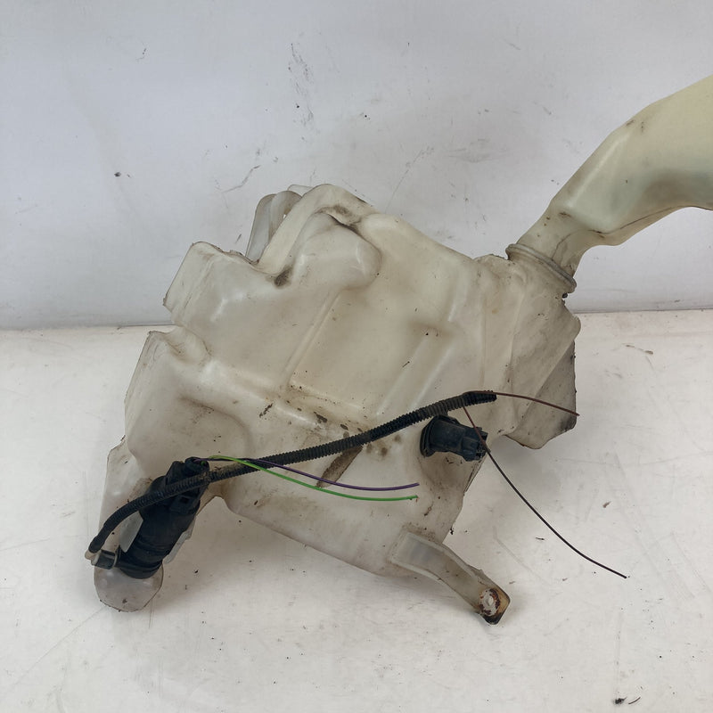 2001-2005 Volkswagen Passat Windshield Washer Reservoir Jug Tank OEM #5537M