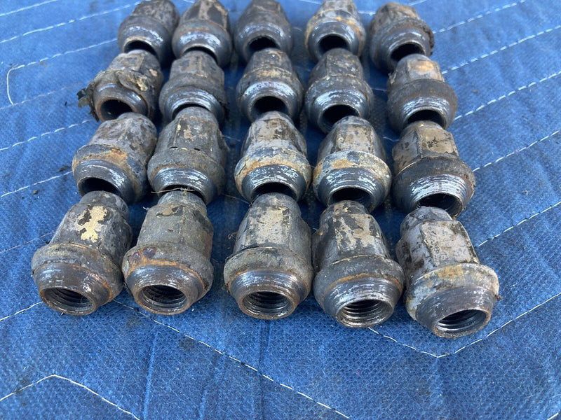 1997-2002 Jeep Wrangler TJ Lug Nuts Set Cherokee XJ Factory OEM #3243M