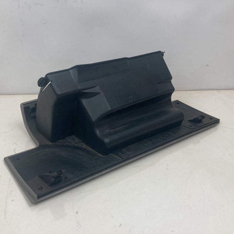 1996 Chevrolet Silverado GMT800 - Glove Box PN: 8145693 15991691