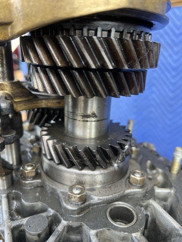1972 Porsche 915 Transmission 5 Speed 915/02 7327434 6 Cylinder Cars OEM #3614E