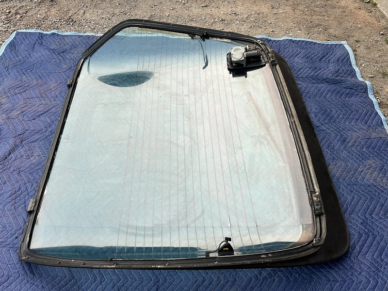 1983-1985 Porsche 944 Rear Hatch Windshield Window Glass Assembly OEM #5724EM