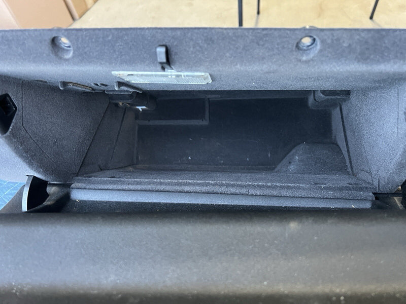 2008-2013 Volvo XC70 S80 Glove Box Assembly Tan Storage 39891971 OEM #4319E