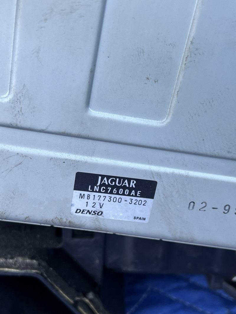 1998-2003 Jaguar XJR XJ8 X308 Heater Box Assembly Heat & AC Climate HVAC #4635E