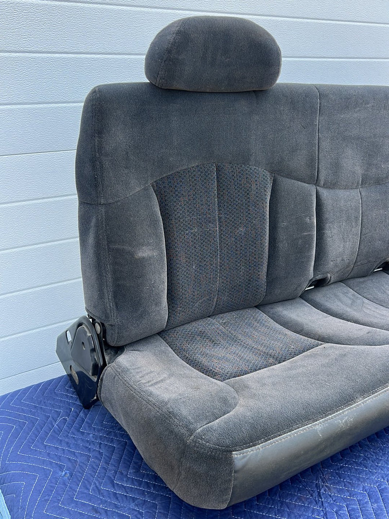 1999-2006 Chevrolet Silverado GMC Ext Cab Rear Bench Seat Gray Cloth OEM #5495EM