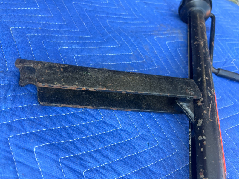 1967-1974 Volvo 140 142 144 145 Emergency Spare Tire Jack 1255608 OEM #4931EM