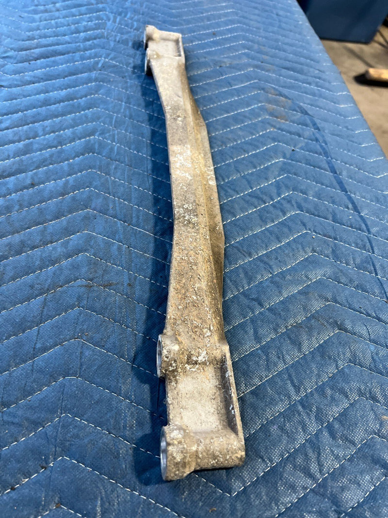 1983-1985 Porsche 944 Tunnel to Rear Subframe Brace Bracket Support OEM #2474EM