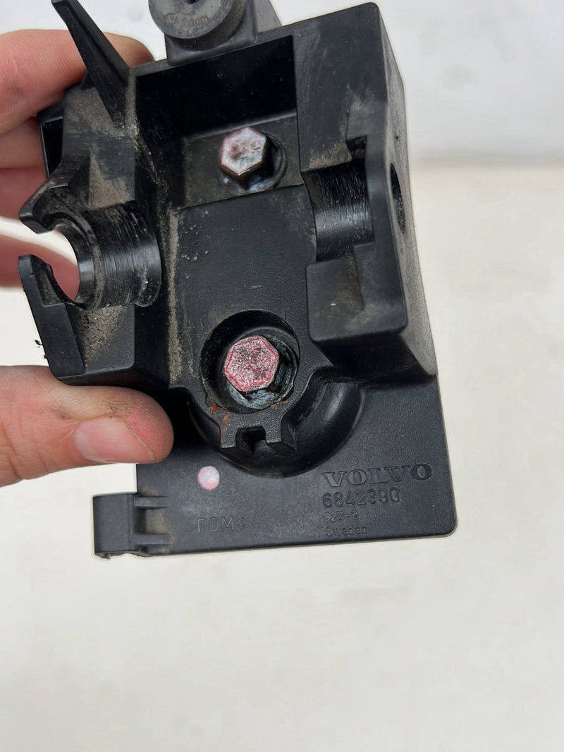 1993-1997 Volvo 850 Gas Throttle Pedal Floor Mount Frame 6842390 OEM