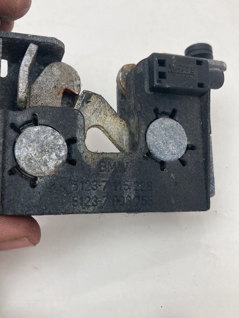 2003-2007 BMW 545i E60 Hood Latch Pair 7115228 OEM #4941M