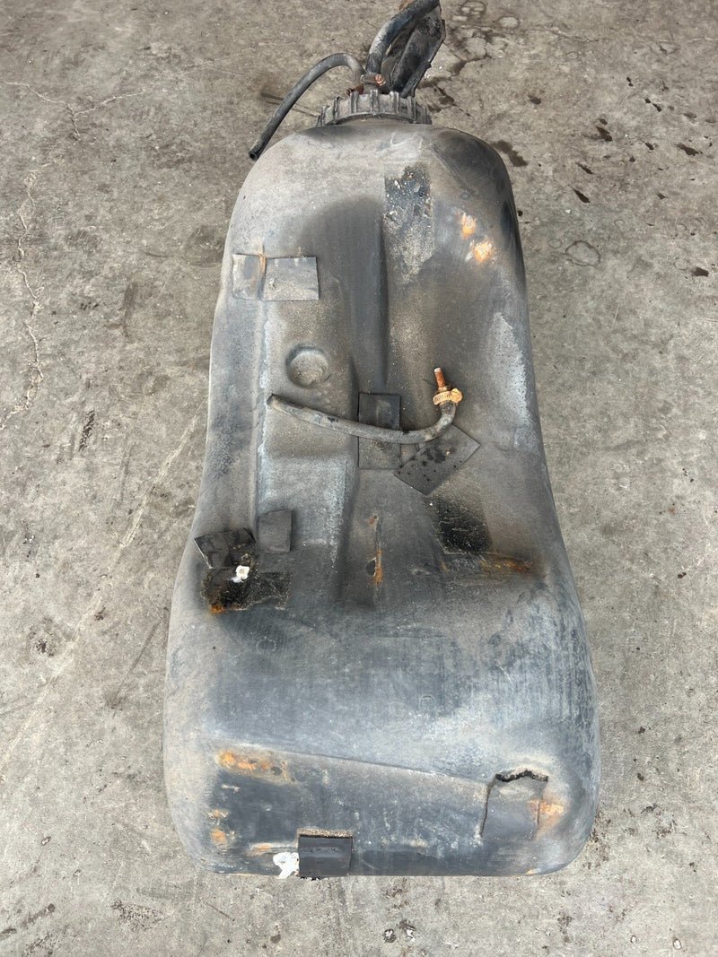1989-1995 Volvo 740 940 Sedan Gas Fuel Tank Assembly OEM #3636EM