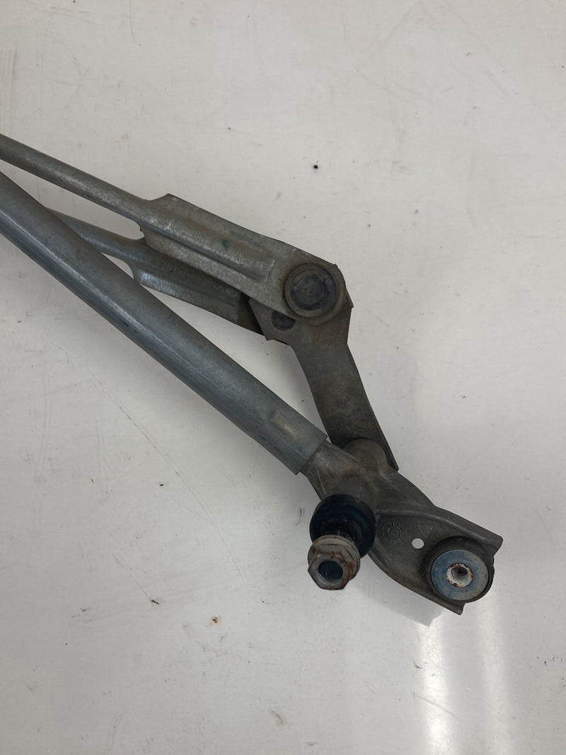 2007-2014 Chevrolet Silverado GMT900 Windshield Wiper Linkage OEM #5344M