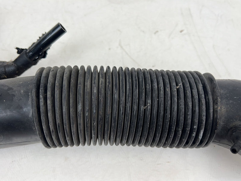1993-1997 Volvo 850 Fresh Air Intake Tube Hose Duct 9161380 OEM