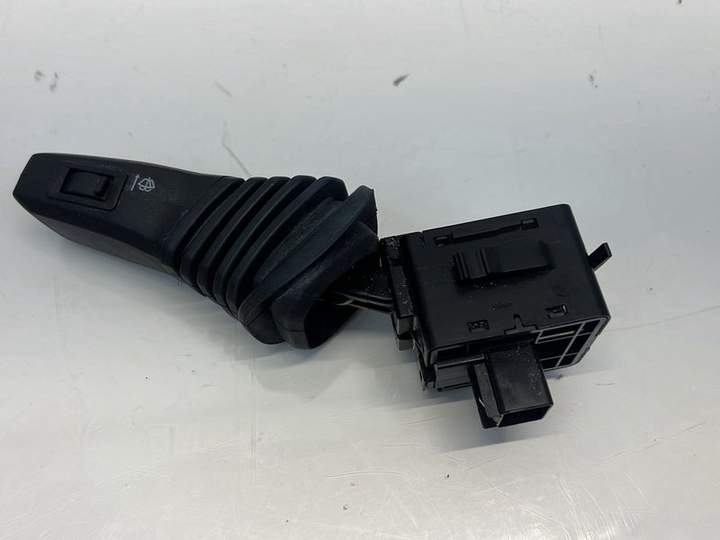 2012 Chevrolet Captiva Sport - Wiper Stalk PN: 202005410