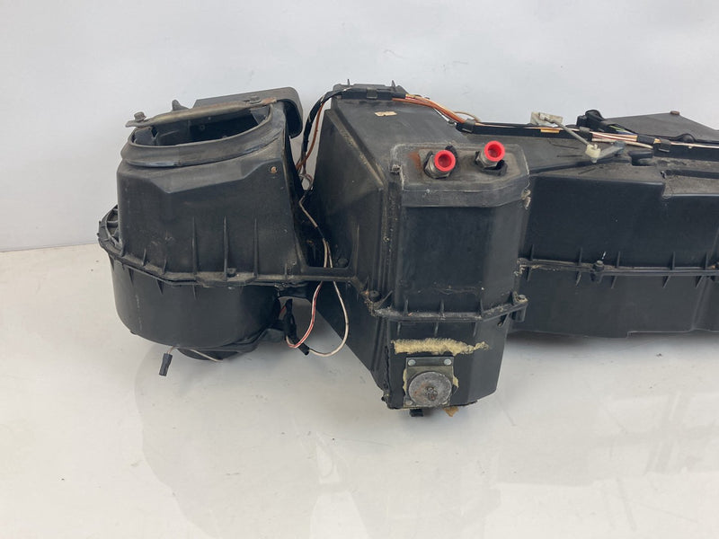 1992 Volvo 940 944 - HVAC Box PN: 3537770