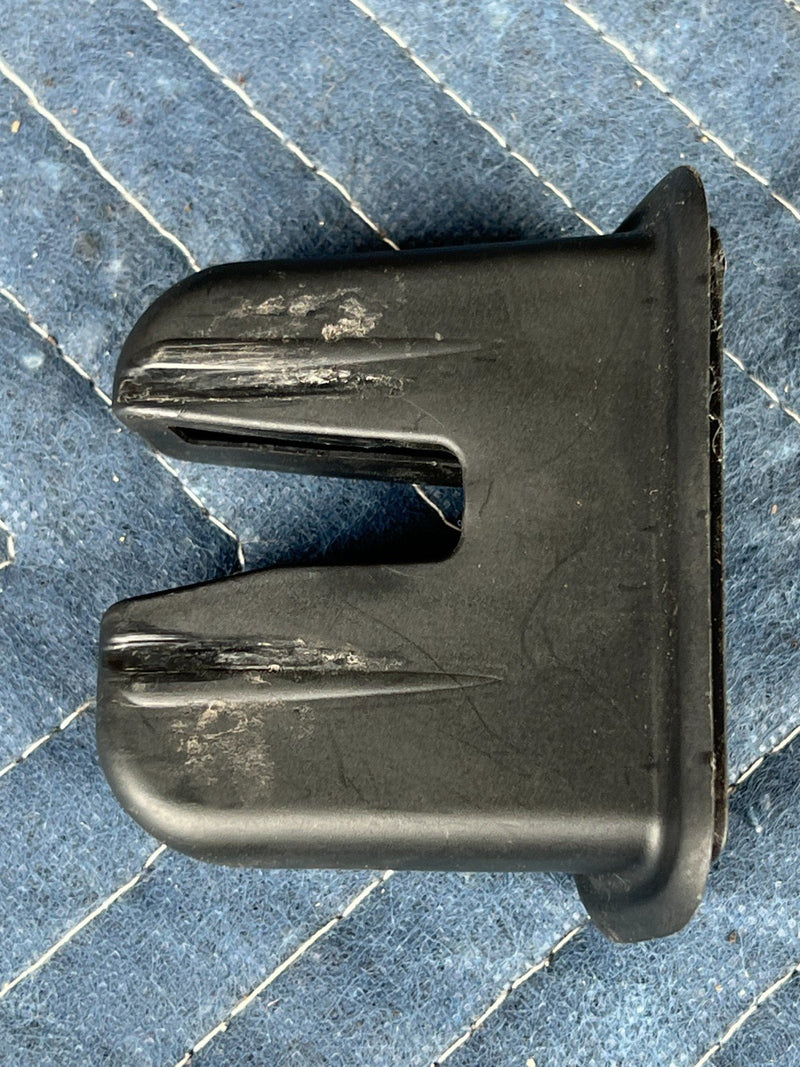 2005-2011 Audi A6 Rear Trunk Latch Lock Cover Trim 4E0827520B OEM #3385EM