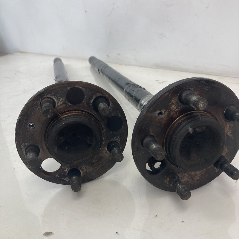 1981-1985 Volvo 240 245 Axle Shaft Set Pair 3:31